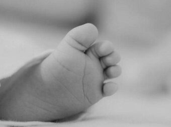 Νεκρό Βρέφος σε πτήση – Οι πρώτες πληροφορίες