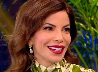 Αντελίνα Βαρθακούρη:  «Τώρα αντιλαμβάνομαι ότι με τα παραπανίσια κιλά είχα μια κατάθλιψη – Ήταν ένα πέπλο προστασίας για εμένα»