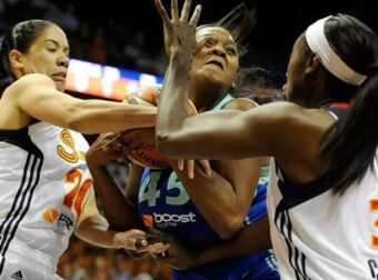 Πέθανε η Κάρα Μπράξτον σε ηλικία 43 ετών