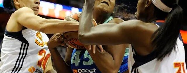 Πέθανε η Κάρα Μπράξτον σε ηλικία 43 ετών