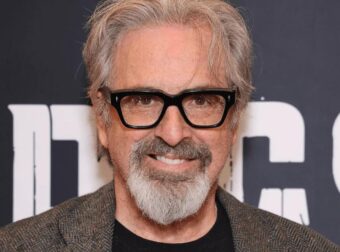 ΡΟΜΠΕΡΤ ΚΑΡΑΝΤΑΪΝ: Ο ΠΑΣΙΓΝΩΣΤΟΣ ΗΘΟΠΟΙΟΣ ΕΒΑΛΕ ΤΕΛΟΣ ΣΤΗ ΖΩΗ ΤΟΥ