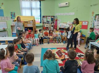 ΜΟΛΙΣ ΑΝΑΚΟΙΝΩΘΗΚΕ: ΑΡΧΙΖΟΥΝ ΟΙ ΕΓΓΡΑΦΕΣ ΓΙΑ ΤΑ ΣΧΟΛΕΙΑ ΓΙΑ ΤΟ ΕΤΟΣ 2026 – 2027 – ΠΟΤΕ ΛΗΓΕΙ Η ΠΡΟΘΕΣΜΙΑ