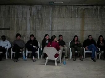 ΕΚΤΑΚΤΟ ΤΩΡΑ: Ηχούν οι σειρήνες σε όλη την χώρα, τρέχουν να σωθούν οι πολίτες