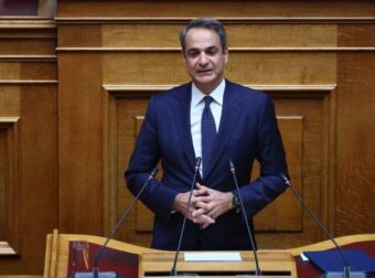Αυστηρή ανακοίνωση Μητσοτάκη για τον πόλεμο στην Μέση Ανατολή