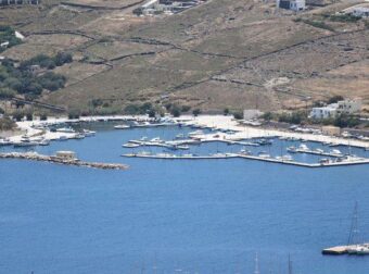 Νεκρός άνδρας στη μαρίνα Σύρου – Βρέθηκε στη θάλασσα