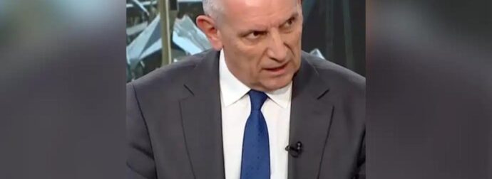 Κωνσταντίνος Φλώρος: «Είμαστε στην έναρξη του Γ΄ Παγκοσμίου Πολέμου»