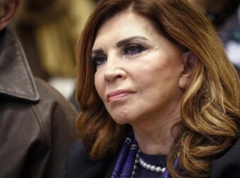 Θpńvoς για την Μιμή Ντενίση