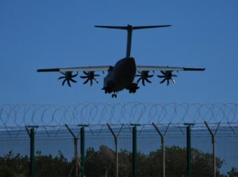 ΒΟΜΒΑ: ΠΛΗΡΟΦΟΡΊΕΣ ΟΤΙ ΜΕΓΑΛΗ ΔΥΝΑΜΗ ΜΠΑΙΝΕΙ ΣΤΟΝ ΠΟΛΕΜΟ