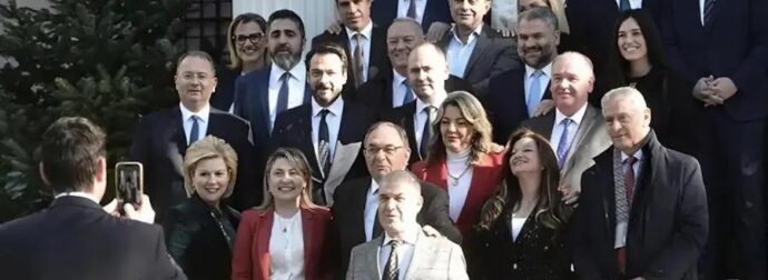 50 βουλευτές της ΝΔ τον θέλουν: Αυτός θα είναι ο αντικαταστάτης του Μητσοτάκη και νέος Αρχηγός της Νέας Δημοκρατίας;