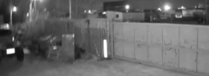 Πρωτοφανής εικόνα στην Ελλάδα: Η στιγμή που ο σεισμός των 5,3 Ρίχτερ χτυπά τα Ιωάννινα