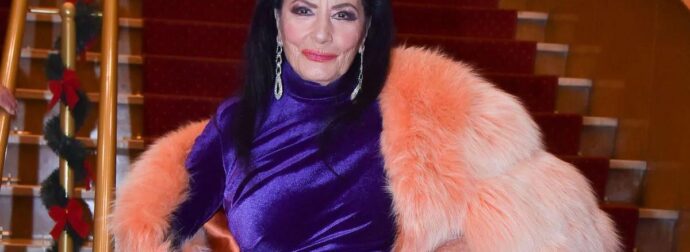 Η αλήθεια για τη Ζωζώ Σαπουντζάκη: «Κάποια στιγμή η αυλαία πέφτει… Δεν γνωρίζει για την απώλεια του συντρόφου της»