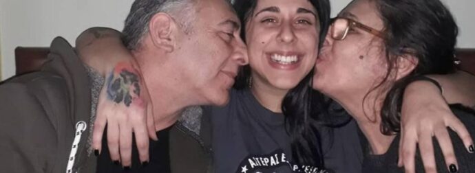 Σοκ και δέος η εξομολόγηση της Super Κικής για τους γονείς της: Κάνανε το εξωφρενικό και δίπλα στο παιδί τους – Τι είχε πει ξανά για τον πατέρα της;