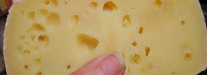 Το τυρί που δuναμώνει τα οστά χωρίς να ανεβάζει τη χολnστερόλη – Ένα κομμάτι την ημέρα αρκεί