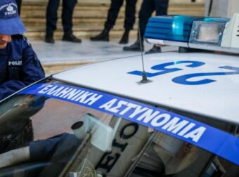 ΠΑΡΓΑ: ΝΕΚΡΟΣ 51ΧΡΟΝΟΣ ΑΣΤΥΝΟΜΙΚΟΣ – ΚΑΤΕΡΡΕΥΣΕ ΜΠΡΟΣΤΑ ΣΤΟΥΣ ΣΥΝΑΔΕΛΦΟΥΣ ΤΟΥ