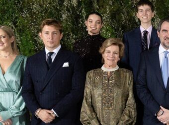 ΜΟΛΙΣ ΑΠΟΚΑΛΥΦΘΗΚΕ: ΧΑΜΟΣ ΣΤΟ ΔΙΑΔΙΚΤΥΟ ΜΕ ΤΗ ΝΕΑ “ΠΑΜΕΛΑ” ΚΑΙ ΤΗ ΣΧΕΣΗ ΤΗΣ ΜΕ ΤΟΝ ΑΛΕΞΙΟ ΝΤΕ ΓΚΡΕΣ