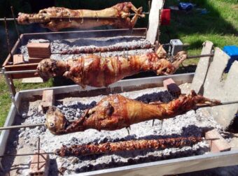 Μερομήνια 2026: «Κλείδωσε» ο καιρός του Πάσχα – Πώς θα σουβλίσουμε φέτος