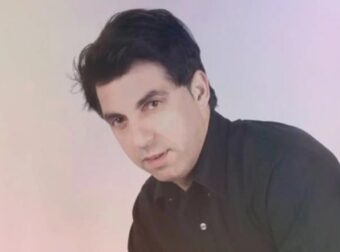 ΑΥΤΟΣ ΕΙΝΑΙ Ο ΓΝΩΣΤΟΣ ΕΛΛΗΝΑΣ ΤΡΑΓΟΥΔΙΣΤΗΣ ΠΟΥ ΤΟΝ ΣΚΟΤΩΣΑΝ ΣΗΜΕΡΑ ΕΞΩ ΑΠΟ ΤΟ ΣΠΙΤΙ ΤΟΥ