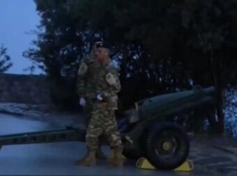 25η Μαρτίου: Οι 21 κανονιοβολισμοί από τον Λυκαβηττό (βίντεο)