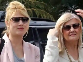 Φαίη Σκορδά: Η εντολή της κυρίας Εύας λίγο πριν τον γάμο – «Κάνε παιδί πριν πεθάνω»