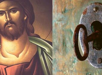 Τι σημαίνει η φράση: Τας θύρας τας θύρας εν σοφία πρόσχωμεν