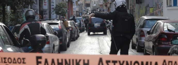 ΕΚΤΑΚΤΗ ΕΙΔΗΣΗ: ΕΝΤΟΠΙΣΤΗΚΑΝ 2 ΠΤΩΜΑΤΑ ΓΥΝΑΙΚΩΝ ΣΤΟΥ ΖΩΓΡΑΦΟΥ – ΕΙΝΑΙ ΜΑΝΑ ΚΑΙ ΚΟΡΗ! – ΗΤΑΝ ΧΤΙΣΜΕΝΗ Η ΠΟΡΤΑ ΤΟΥ ΔΙΑΜΕΡΙΣΜΑΤΟΣ