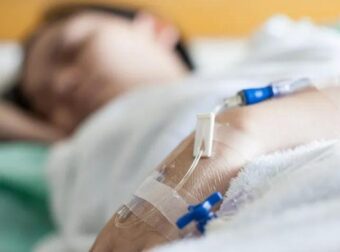 «Cicada» και Covid: Η παραλλαγή που βγήκε από τη «σιωπή» και τώρα απλώνεται αθόρυβα