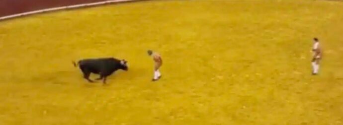 Ταύρος σκότωσε 22χρονο ταυρομάχο στην αρένα – Η σοκαριστική στιγμή
