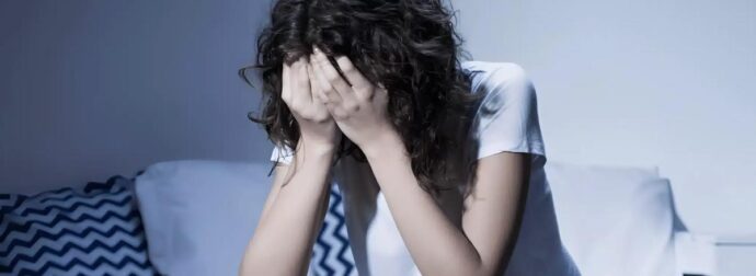 Γιατί ξυπνάτε μέσα στη νύχτα και πώς να το διορθώσετε