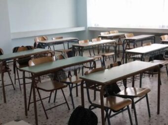 ΕΚΤΑΚΤΟ: ΑΝΑΤΡΟΠΗ ΜΕ ΤΗΝ ΑΠΟΦΑΣΗ ΤΟΥ ΥΠΟΥΡΓΕΙΟΥ ΓΙΑ ΤΑ ΣΧΟΛΕΙΑ ΑΥΡΙΟ 3/4