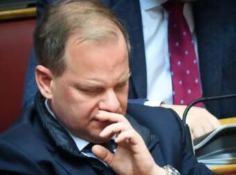 Δύσκολες ώρες για τον Κώστα Αχ. Καραμανλή – Μόλις μαθεύτηκαν τα άσχημα μαντάτα