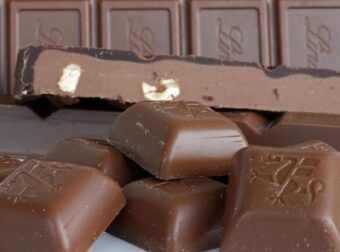 ΓΝΩΣΤΑ ΓΛΥΚΑ ΤΗΣ ΑΓΟΡΑΣ ΠΟΥ ΤΡΩΜΕ ΟΛΟΙ ΚΑΙ ΠΕΡΙΕΧΟΥΝ ΑΡΣΕΝΙΚΟ – ΑΝΑΛΥΤΙΚΑ ΟΙ ΜΑΡΚΕΣ