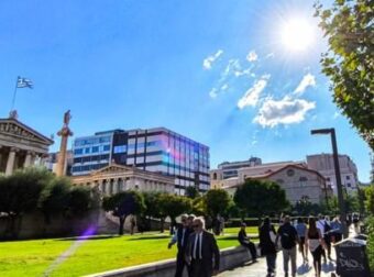 Άνοιξη μέχρι τη Μεγάλη Πέμπτη και μετά… τεράστια ανατροπή του Καιρού – Αναλυτική πρόγνωση για την Κυριακή του Πάσχα – Πως θα ψήσουμε αρνί