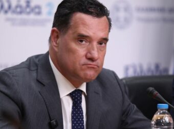 Ο Άδωνις απειλεί τους βουλευτές της αντιπολίτευσης ότι θα κάνει αποκαλύψεις για ρουσφέτια