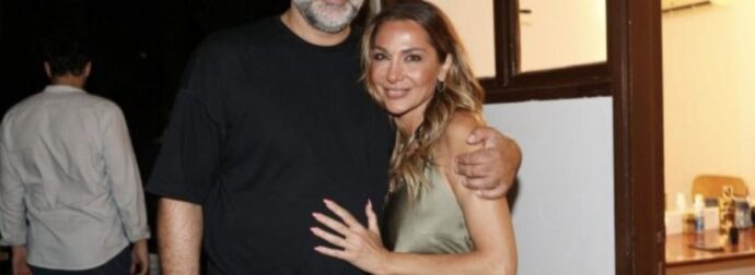 Δέσποινα Βανδή – Βασίλης Μπισμπίκης: Η σπάνια φωτογραφία που «λέει» πολλά για τη σχέση τους