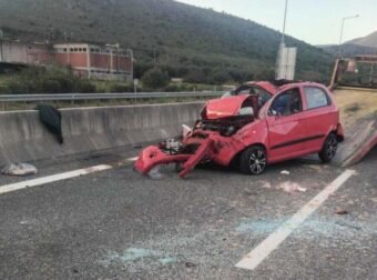 Τραγωδία στην Ιόνια Οδό: Σκοτώθηκε 59χρονη μετά από σφοδρό τροχαίο – Τραυματίστηκε σοβαρά ο 63χρονος οδηγός