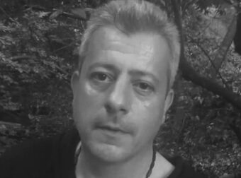 Πέθανε σε ηλικία 56 ετών ο δημοσιογράφος Νίκος Παπαδάκος