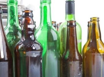 Απίστευτο!! Γιατί τα μπουκάλια της μπύρας είναι πράσινα ή καφέ αλλά ποτέ διάφανα