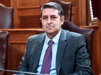 Έτσι λιποθύμησε ο Μυλωνάκης: Έπινε καφέ με τον Μητσοτάκη