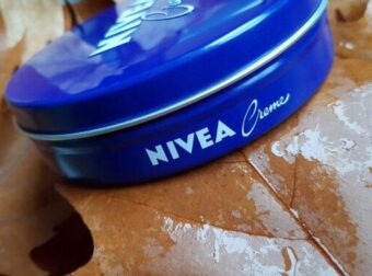Mε πόσα αστέρια βαθμολόγησαν τη Nivea οι δερματολόγοι;