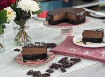 Εορτολόγιο 21 Απριλίου: Πολύ μεγάλη γιορτή της Ορθοδοξία σήμερα – Η θαυματουργή Αγία με το πανέμορφο όνομα που ό,τι κι αν της ζητήσεις θα στο κάνει