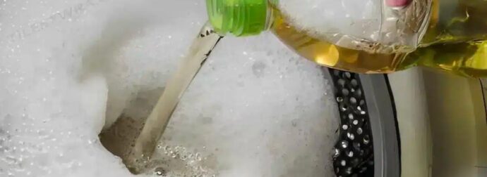 Το ξύδι είναι το κλειδί για πιο λευκές και πιο απαλές πετσέτες. Αuτός είναι ο σωστός τρόπος χρήσης