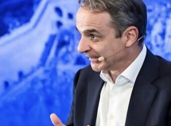 Μητσοτάκης από Ναύπλιο: «Τα 36 δισ. του Ταμείου Ανάκαμψης δεν θα είχαν επενδυθεί χωρίς επιτελικό κράτος, δεν γίνεται πολιτική στα κουτουρού»