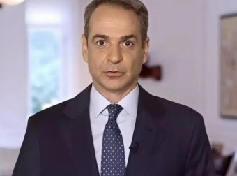 ΕΚΤΑΚΤΩΣ ΤΕΛΟΣ: ΡΑΓΔΑΙΕΣ ΕΞΕΛΙΞΕΙΣ ΣΤΗΝ ΚΥΒΕΡΝΗΣΗ – ΠΟΙΟΝ ΠΕΤΑΕΙ ΕΞΩ ΜΕ ΘΛΙΨΗ Ο ΜΗΤΣΟΤΑΚΗΣ
