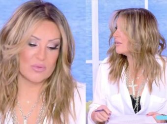 Κάγκελο η Γερμανού: Η στιγμή που διάσημη παρουσιάστρια κάνει «ντου» στο πλατό του Καλύτερα Δεν Γίνεται – Βίντεο