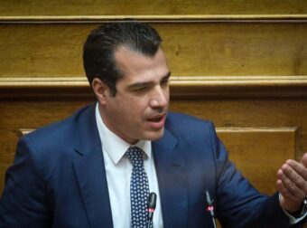 ΕΚΤΑΚΤΟ: ΜΟΛΙΣ ΜΑΘΕΥΤΗΚΕ ΓΙΑ ΚΩΝΣΤΑΝΤΙΝΟ ΠΛΕΥΡΗ