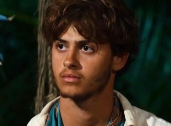 Survivor – Σταύρος Φλώρος: Ποιος είναι ο 21χρονος παίκτης που ακρωτηριάστηκε ενώ βουτούσε με ψαροντούφεκο – Ο νεαρός που λατρεύουν οι συμπαίκτες του