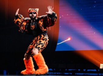 Eurovision 2026: Σαρώνει στα στοιχήματα η Ελλάδα μετά τον Α’ Ημιτελικό! Η 1η φράση που είπε ο Akylas μόλις άκουσε ότι πέρασε και… ακούστηκε στην κάμερα