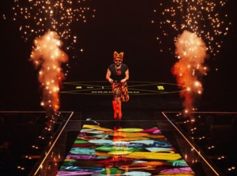 EUROVISION 2026 – ΣΟΒΑΡΟ ΑΤΥΧΗΜΑ ΣΟΚ ΓΙΑ ΤΟΝ AKYLA – ΤΡΑΥΜΑΤΙΣΤΗΚΕ ΚΑΤΑ ΤΟΥΣ ΠΑΝΗΓΥΡΙΣΜΟΥΣ