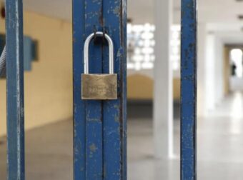 Μόλις ανακοινώθηκε: Κλειστά σχολεία αύριο Παρασκευή 15/5 σε Λάρισα και Γρεβενά
