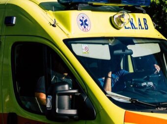 ΣΥΜΒΑΙΝΕΙ ΤΩΡΑ Τροχαίο δυστύχημα με νεκρούς και τραυματίες: Συναγερμός στα ασθενοφόρα του ΕΚΑΒ